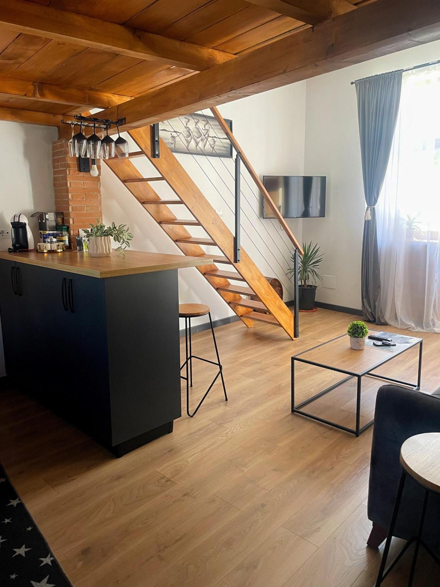 Marco's Apartment *